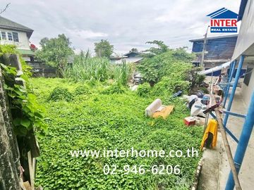 Vacant land, 69.7 sq.wah. Located on Soi Suk Sawat 102, Suk Sawat Road (Soi Rom Yen Niwet), Phra Samut Chedi, Samut Prakan.