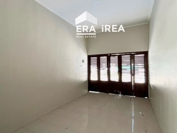 RUMAH DISEWA DI SOLO DEKAT SINGOSAREN PLAZA