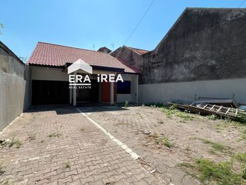 RUMAH DISEWA DI SOLO DEKAT SINGOSAREN PLAZA