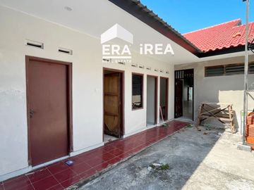 RUMAH DISEWA DI SOLO DEKAT SINGOSAREN PLAZA