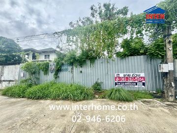 Vacant land, 63.4 sq.wah. Located on Suk Sawat 102 Soi (Rom Yen Niwet Soi), Suk Sawat 102 Road, Phra Samut Chedi, Samut Prakan.