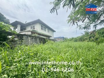 Vacant land, 63.4 sq.wah. Located on Suk Sawat 102 Soi (Rom Yen Niwet Soi), Suk Sawat 102 Road, Phra Samut Chedi, Samut Prakan.