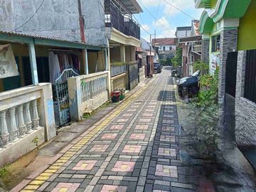 Dijual murah via lelang rumah di Manukan tandes Surabaya