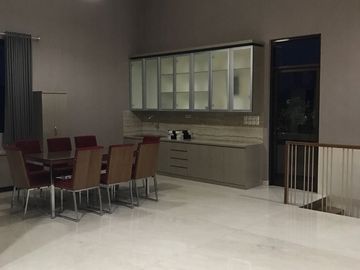 Jual Rumah View Kota Baru Di Jl. Singotoro, Semarang