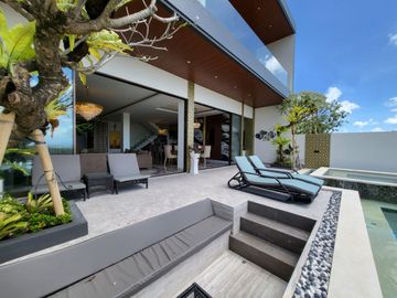 Luxury Villa 3 Bedrooms – Ocean & Airport View, Jimbaran
