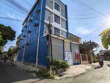 Dijual kost bangunan baru dekat kampus