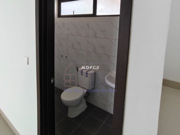 Rumah 2 Lantai Royal Vasa Residence Batam Centre