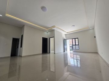 Dijual Cepat Rumah Bagus Siap Huni Lokasi Super Strategis di Bumi Puspitek Asri (Nempel Bsd)