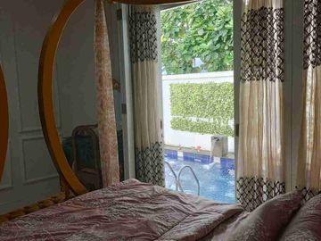 Dijual rumah mewah 2 lantai full furnish di citra grand cibubur