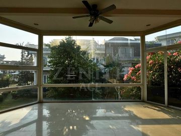 Dijual Cepat! Rumah Taman Resort Mediterania PIK1 Tipe Tropical Resort