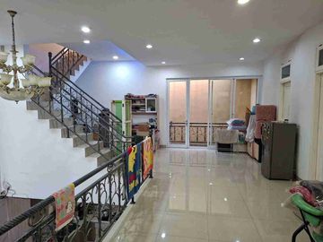 Dijual Rumah Citra Garden 2 ex , 10x19, 190 m2, bangunan 2.5 lt