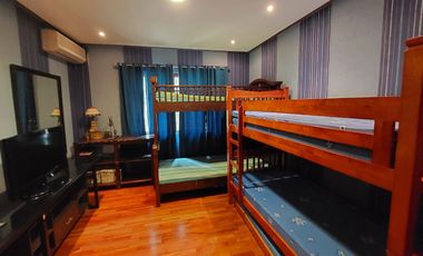 4BR Condo Sale The Woodridge Place Tagaytay Highlands