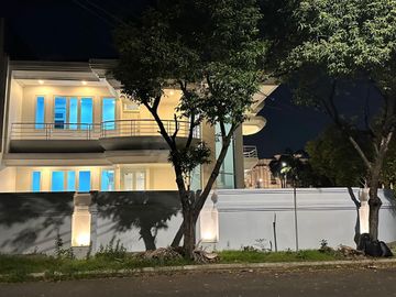 Di jual Rumah mewah puri Indah - jakarta Barat