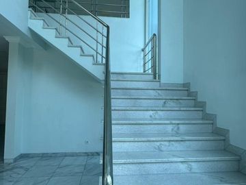 Di jual Rumah mewah puri Indah - jakarta Barat