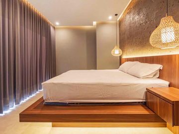 Dijual Modern Kontemporer Villa Mewah Termurah Di Cepaka Munggu

*Kolam super besar 3x12 meter*