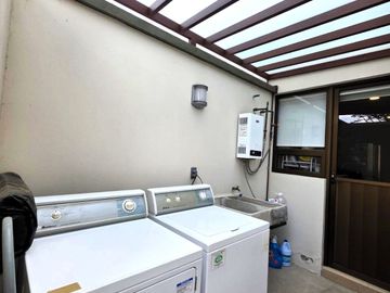 Casa en Venta en Fraccionamiento Lomas Virreyes en Calimaya, Estado de México.