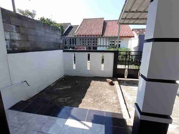 MURAH PISAN RUMAH SIAP HUNI CLUSTER UJUNGBERUNG KOTA BANDUNG