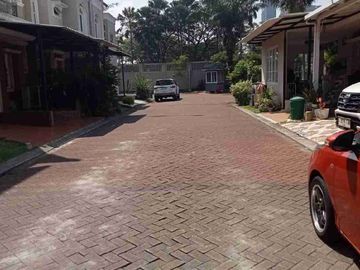 Disewakan Rumah Samara Village Gading Serpong 3 lantai kosongan