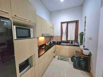 rumah 2 lantai siap huni, bebas banjir, semi furnished di pinang perak, pondok pinang, kebayoran lama, jakarta selatan