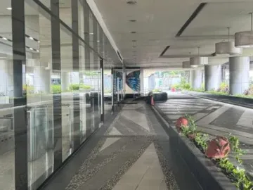 42sqm Co-Sharing 1BR with Parking & Enclosed Kitchen | 81 Newport Blvd, Pasay