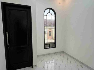 Rumah American Clasic di Condet Kramatjati Jakarta Timur