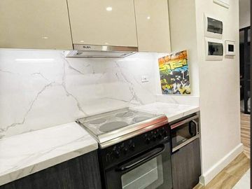 Renovated & Interior-Designed 1BR for Sale | Uptown Parksuites, BGC