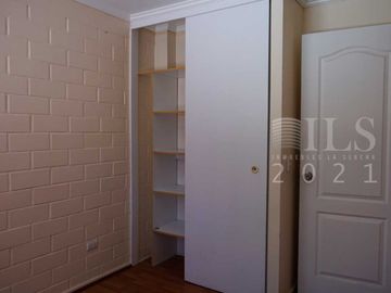 ARRIENDO CASA EN PUERTAS DEL MAR, SIN MUEBLES AÑO CORRIDO