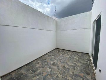 CASA EN VENTA EN AGUASCALIENTES, UNA PLANTA, LA TRINIDAD