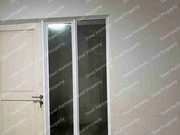 Dijual Cepat Rumah di Malibu Village Gading Serpong