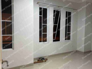 Dijual Cepat Rumah di Malibu Village Gading Serpong