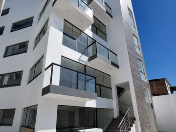 DÚPLEX DE 160 m² EN VENTA – CERCA AL CLUB INTERNACIONAL Y NUEVA PALOMINO