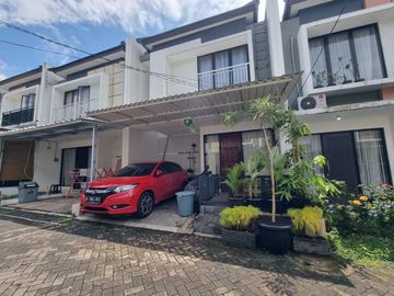 DIJUAL RUMAH MODERN CANTIK SEMI FURNISH GRAHA BINTARO (DM98)