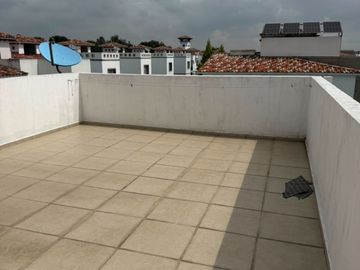 Condado del Valle, Venta de Casa