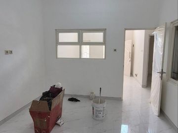 Rumah renovasi total siap huni di Grand Semanggi Residence Surabaya