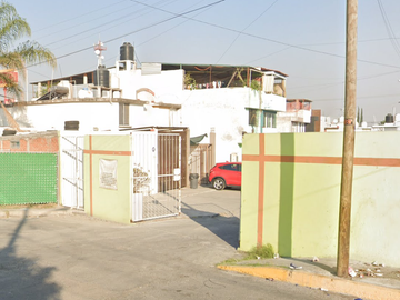 CASA EN VENTA CERCA DE ANILLO PERIFERICO, PUEBLA.