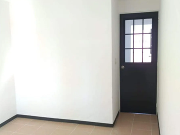 CASA EN VENTA EN FRACC. HACIENDA SANTA CLARA, PUEBLA.