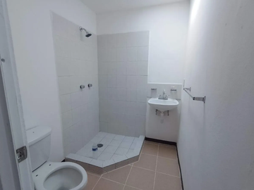 CASA EN VENTA EN FRACC. HACIENDA SANTA CLARA, PUEBLA.