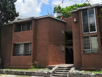 BERNARDO QUINTANA VIVEROS $ 10 500