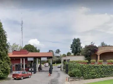 CASA EN REMATE PASEO DE LOS EUCALIPTOS 3 FRACCIONAMIENTO CLUB DE GOLF LOS ENCINOS LERMA ESTADO DE MÉXICO