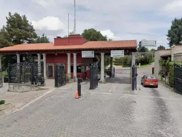 CASA EN REMATE PASEO DE LOS EUCALIPTOS 3 FRACCIONAMIENTO CLUB DE GOLF LOS ENCINOS LERMA ESTADO DE MÉXICO