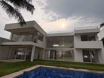 casa en renta con alberca