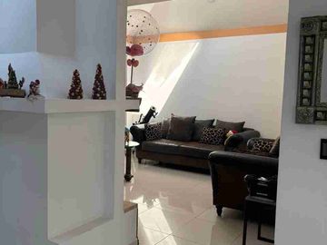 CASA EN VENTA DE UNA PLANTA ZINACANTEPEC