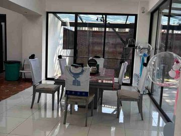 CASA EN VENTA DE UNA PLANTA ZINACANTEPEC