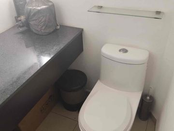 se vende casa en Fracc Lartessi en Altozano