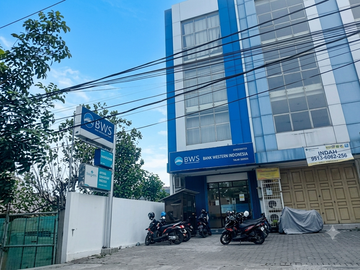 LUAS 135M2!! DIJUAL RUKO (4 LANTAI) VIA LELANG DI JALAN MERR SURABAYA (RUKO JL. IR. H. SUKARNO)