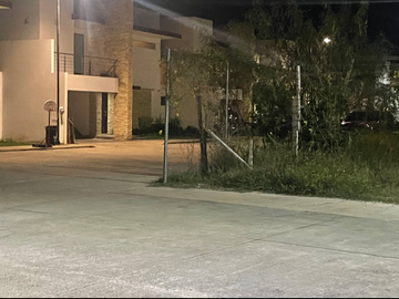 Residencia de lujo en Residencial el Cielo