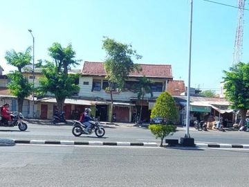 LUAS 161M2!! DIJUAL RUMAH VIA LELANG DI KELURAHAN MOJO KECAMATAN GUBENG SURABAYA