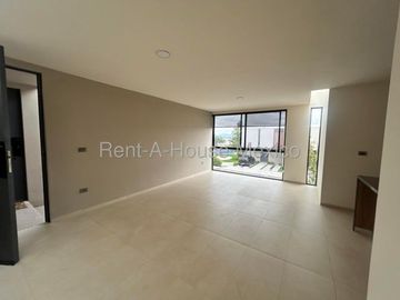 Planta alta de duplex se renta en zakia 2 recmaras 2 baños 1 auto-ver descripcion