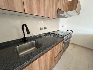 Planta alta de duplex se renta en zakia 2 recmaras 2 baños 1 auto-ver descripcion