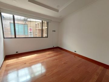 Casa en Venta en Niza Córdoba, Bogotá